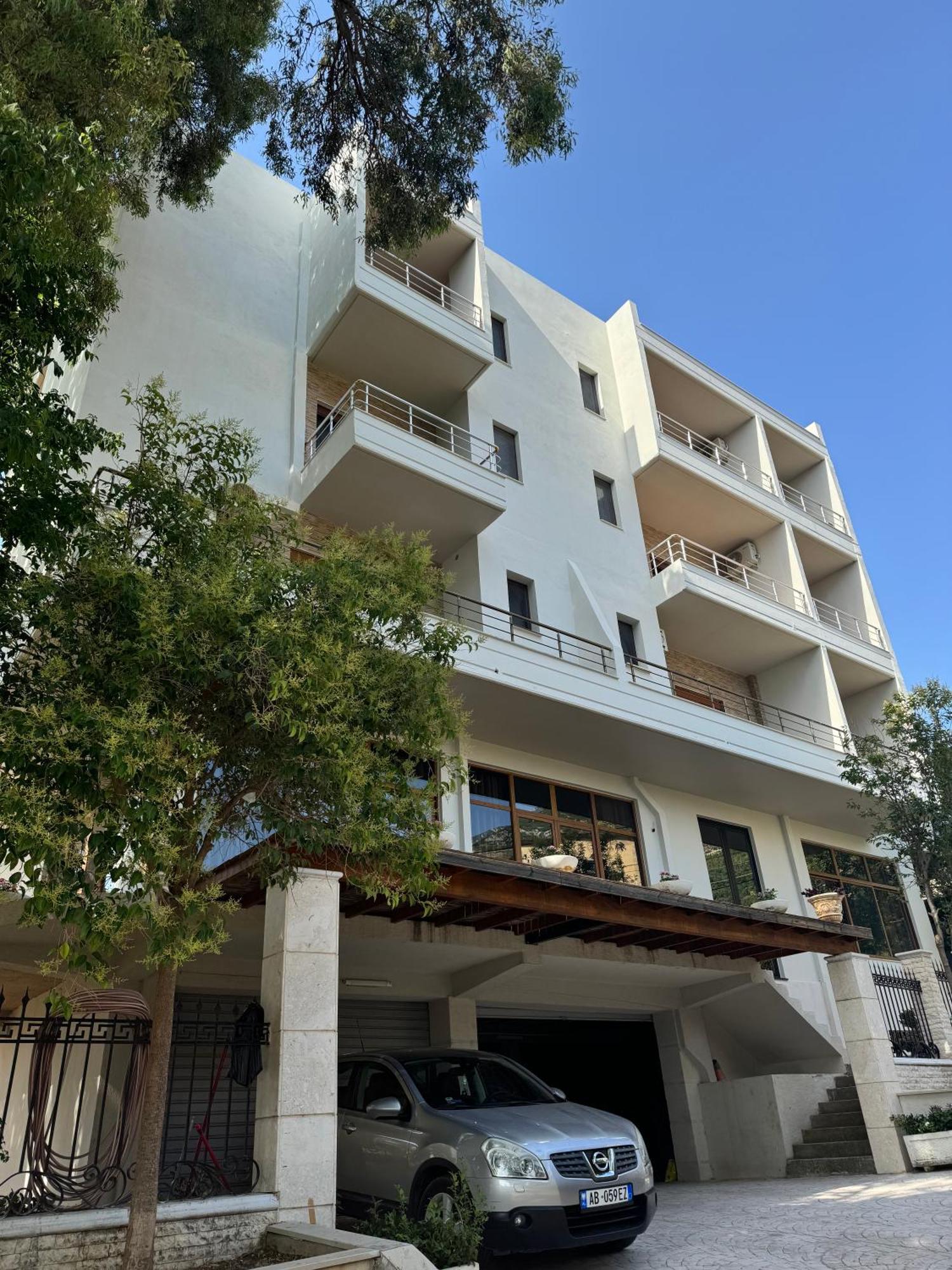 Hotel Erjuma Vlorë Exterior foto